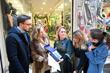 Genova, via Luccoli - negozio storico Moisman Sport compie 70 an