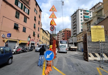 Genova - via fereggiano - cantiere torrente