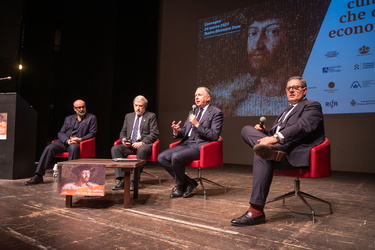 Genova, teatro Duse - la cultura che crea economia