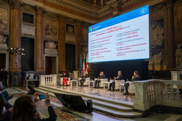 Genova, palazzo Ducale, sala maggior consiglio - convegno Italia