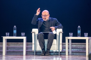 Genova, palazzo Ducale, sala maggior consiglio - convegno Italia