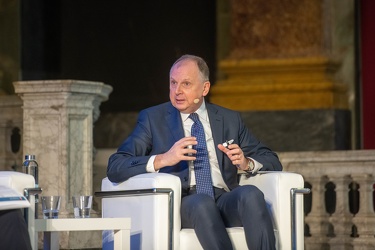 Genova, palazzo Ducale, sala maggior consiglio - convegno Italia