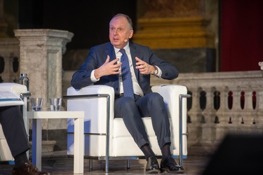 Genova, palazzo Ducale, sala maggior consiglio - convegno Italia