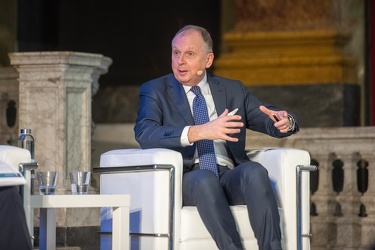 Genova, palazzo Ducale, sala maggior consiglio - convegno Italia