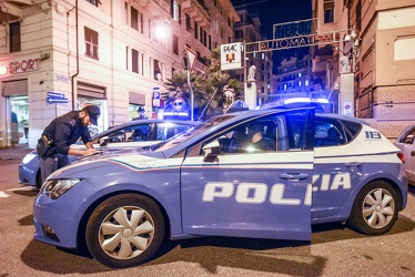 polizia di stato notte generiche 102017-4271