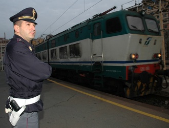 Stazione Brignole - pendolari e controlli polizia