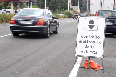 Genova - corso europa - polizia municipale autovelox