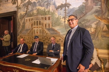 Genova, via Garibaldi - presentazione fondazione friends of geno