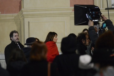 Genova, piazza De Ferrari - parazzata Cortellesi nuova fiction