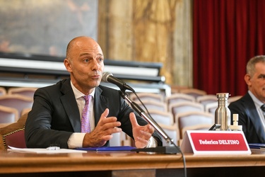 Genova, via Balbi 5 - incontro con i candidati alla carica di ma