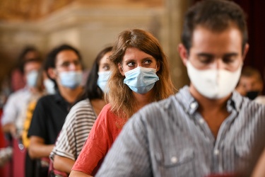 Genova, via Balbi 5 - incontro con i candidati alla carica di ma