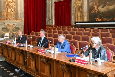 Genova, via Balbi 5 - incontro con i candidati alla carica di ma