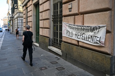 Genova, via Balbi 5 - incontro con i candidati alla carica di ma