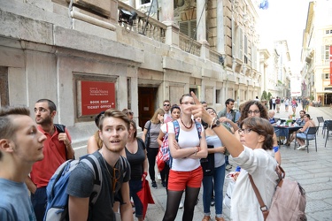 Genova - studenti Erasmus per il primo giorno