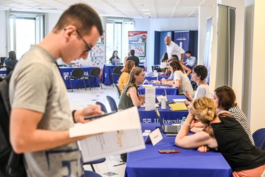 career day biblioteca universitaria 20062023-6682