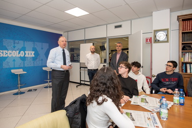 Genova, redazione Secolo XIX - forum con studenti 