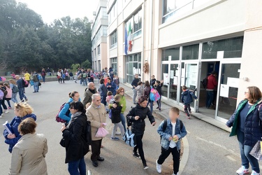 Genova, Quarto - scuola elementare Palli - questione mensa
