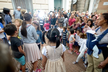 Genova - scuola elementare Daneo, il primo giorno di scuola