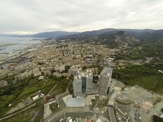 Genova - la collina degli Erzelli - canteire aperto per parco te