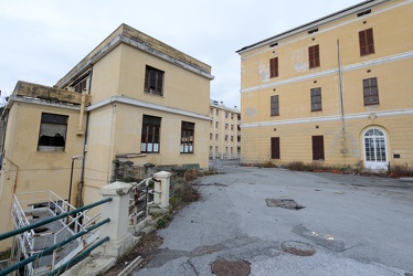 Genova, alture Cornigliano - Coronata - ex istituto San Raffaele
