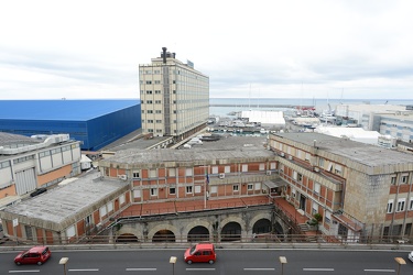 Genova, quartiere fieristico Fiera - il palazzo che fu di Ansald