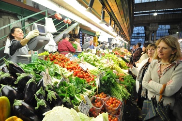 Genova - il mercato orientale - via XX Settembre