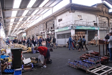 mercato ortofrutticolo in Corso Sardegna