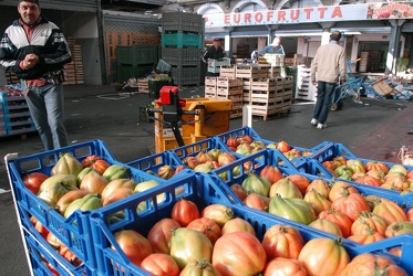 mercato ortofrutticolo in Corso Sardegna