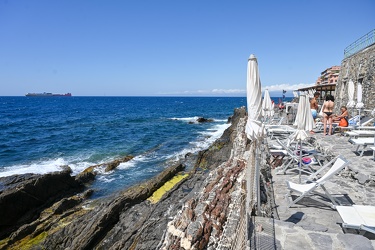 Genova, Nervi, passeggiata - stabilimento balneare storico, Bagn