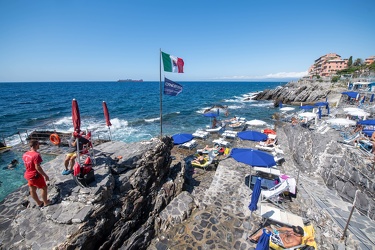 Genova, Nervi, passeggiata - stabilimento balneare storico, Bagn