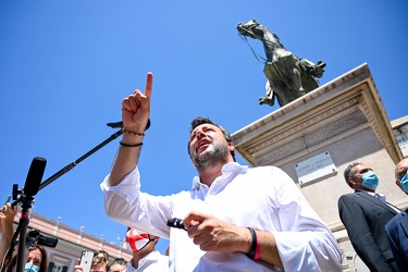 Genova, piazza De Ferrari - segretario Lega Matteo Salvini incon