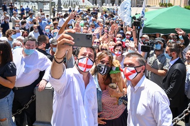 Genova, piazza De Ferrari - segretario Lega Matteo Salvini incon