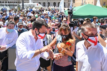 Genova, piazza De Ferrari - segretario Lega Matteo Salvini incon