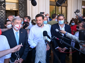 Genova, piazza De Ferrari - segretario Lega Matteo Salvini incon