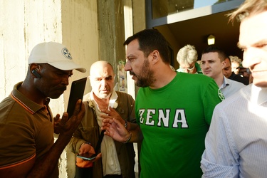 Genova - leader Lega Nord Matteo Salvini in visita al quartiere 