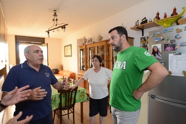 Genova - leader Lega Nord Matteo Salvini in visita al quartiere 