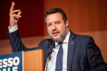Genova, magazzini cotone - primo congresso regionale Lega