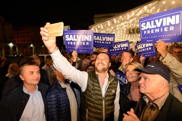 Genova - festa della Lega Nord in piazza della Vittoria con Matt