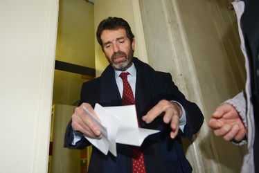 Genova - tribunale - PDL consegna lista elettorale candidati