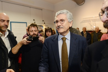 Genova, sala CAP - Massimo D'Alema presenta nuovo soggetto polit