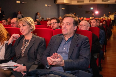 Genova, cinema Sivori - assemblea amministratori locali partito 