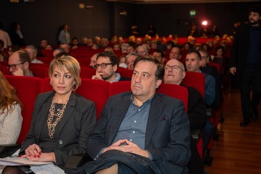 Genova, cinema Sivori - assemblea amministratori locali partito 