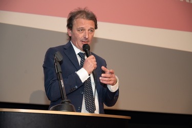 Genova, cinema Sivori - assemblea amministratori locali partito 