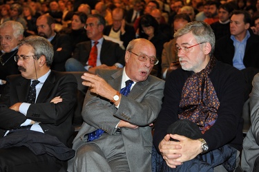 Genova - assemblea regionale del PD