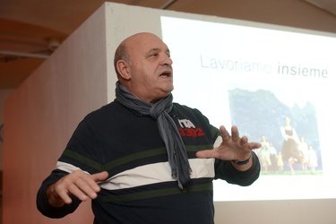 Genova - riunione assemblea partito democratico