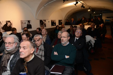 Genova - riunione assemblea partito democratico