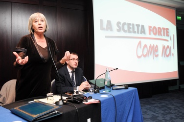 Genova - sindaco Marta Vincenzi presenta la propria candidatura