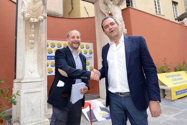 Genova - sindaco Napoli Luigi De Magistris sostiene candidato Pu