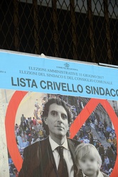 Genova, elezioni amministrative 2017 - rastrelliere per manifest
