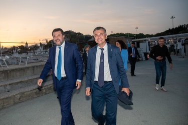 Genova, bagni lido - cena elettorale lega con Matteo Salvini